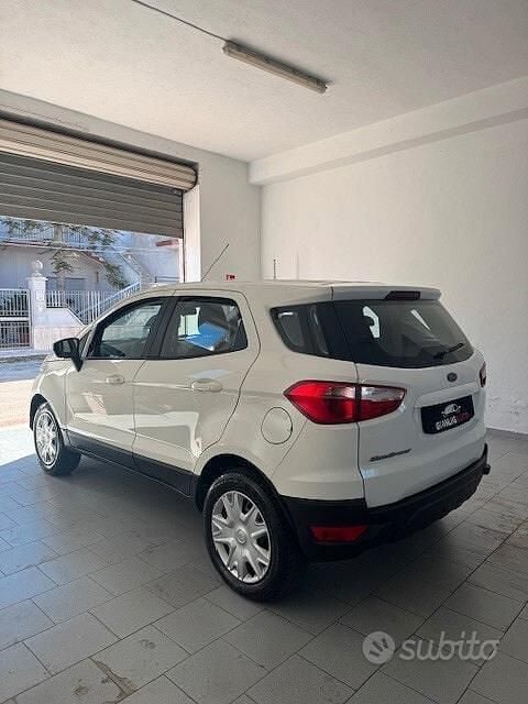 Usata Ford Ecosport Business Edition 95 CV (69 kW) 2016 Bianco SUV
