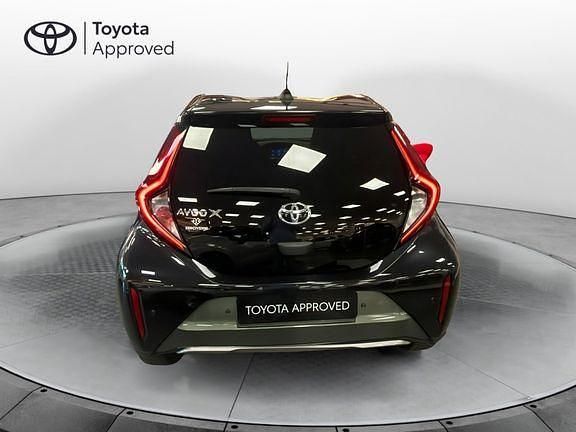 Usata Toyota Aygo X Lounge 72 CV (52 kW) 2022 Verde SUV