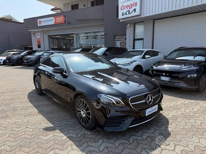 Usata Mercedes E220 Premium Plus 194 CV (142 kW) 2018 Nero Coupé