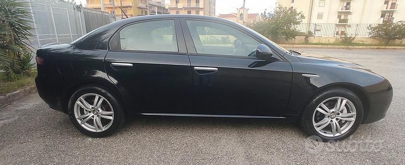 Usata Alfa Romeo 159 150 CV (110 kW) 2008 Nero Berlina