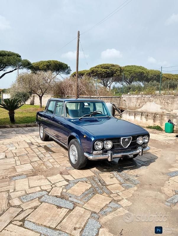 Usata Alfa Romeo 2000 1970 Blu Berlina