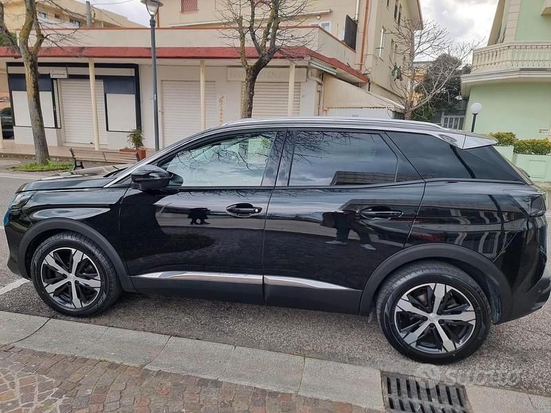 Usata Peugeot 3008 2021 Nero SUV