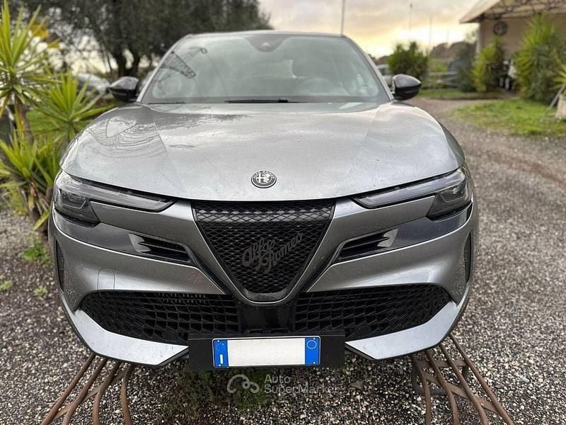 Brugt Alfa Romeo Junior 136 HK (100 kW) 2025 Grå SUV