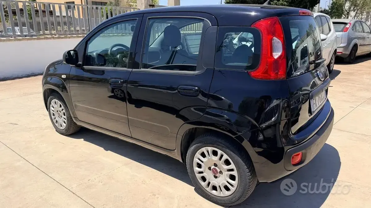 Usata Fiat Panda Easy 69 CV (50 kW) 2017 Nero Utilitaria