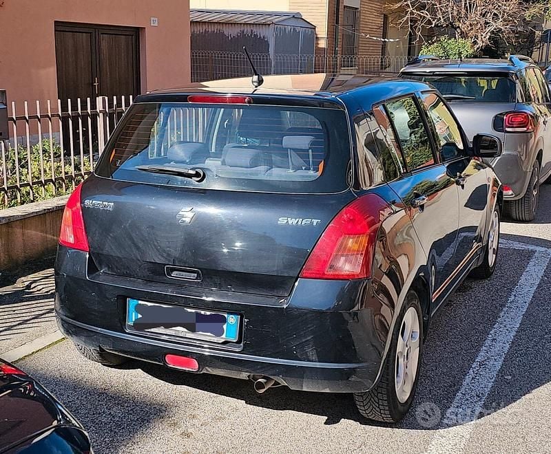 Usata Suzuki Swift 2006 Nero Utilitaria
