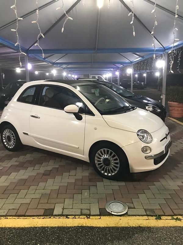 Usata Fiat 500 Lounge 95 CV (69 kW) 2012 Bianco Berlina