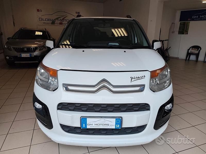 Bianco Usata 2014 Citroën C3 Picasso Exclusive Monovolume | 5500 € (Buon prezzo) - Immagine 1/4