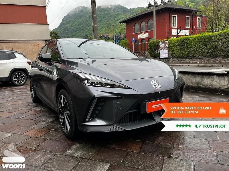Usata MG MG4 EV Luxury 67 kW (92 CV) 2023 Utilitaria