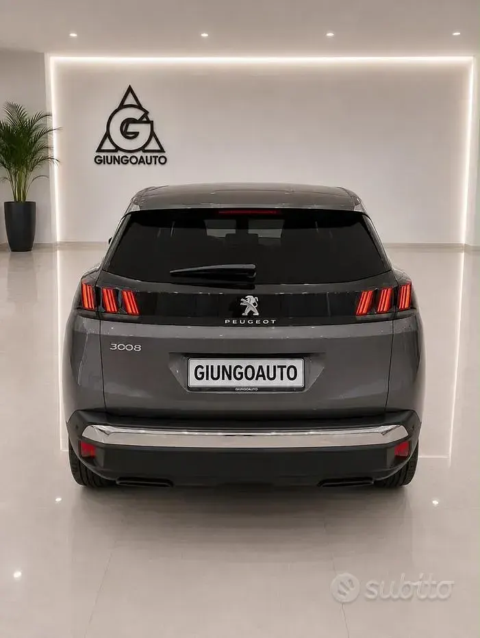 Usata Peugeot 3008 Allure 131 CV (96 kW) 2022 Grigio SUV