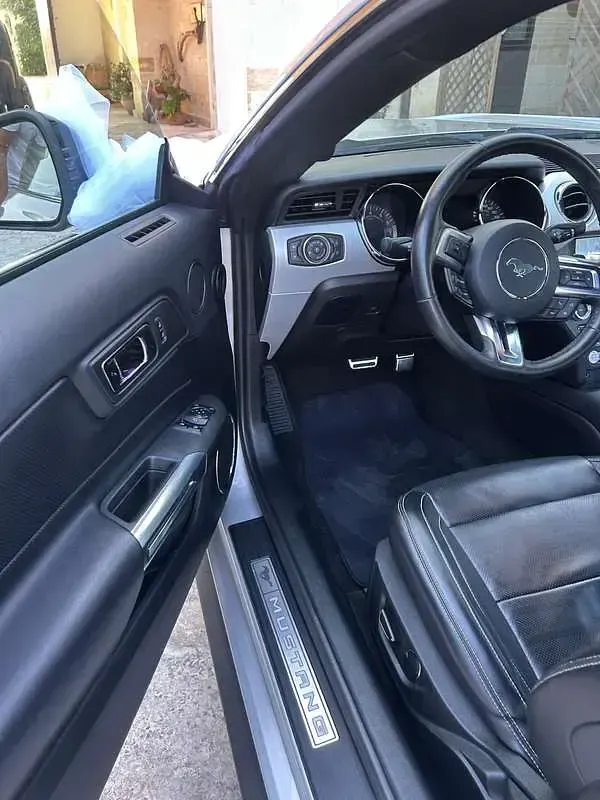 Usata Ford Mustang Fastback 314 CV (230 kW) 2018 Coupé