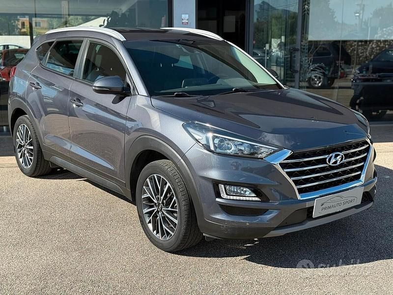 Grigio Usata 2019 Hyundai Tucson SUV | 17.700 € (Cara) - Immagine 1/4