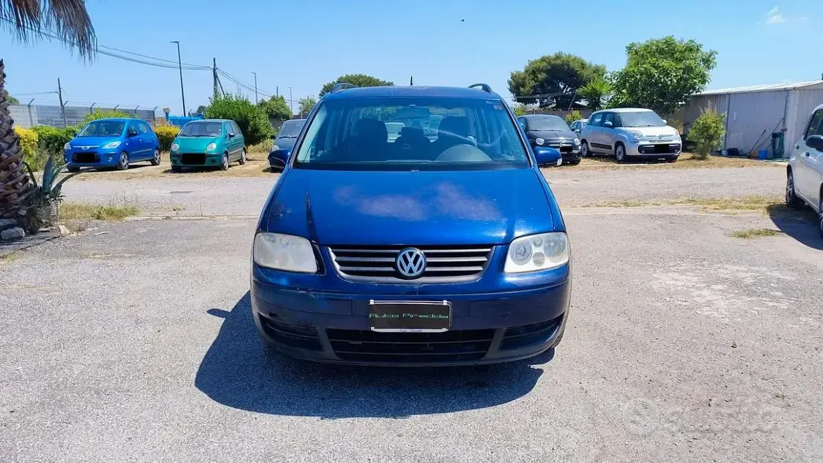 Usata VW Touran 101 CV (74 kW) 2004 Bluazzurro Monovolume