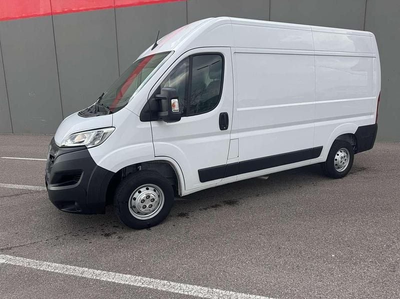Usata Opel Movano Edition 141 CV (103 kW) 2022 Bianco Furgone