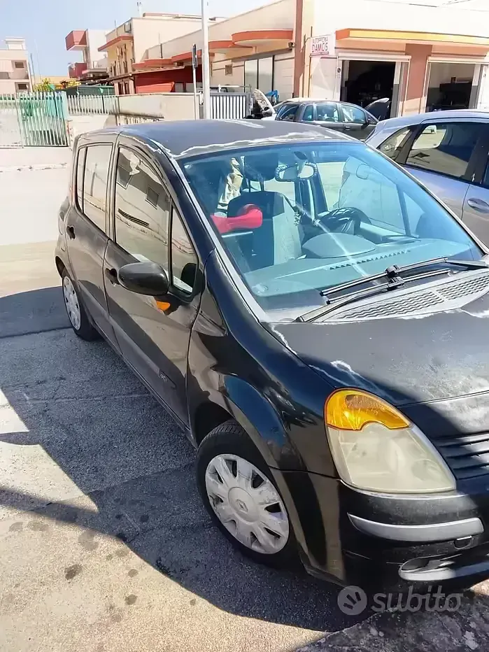 Usata Renault Modus 68 CV (50 kW) 2006 Monovolume