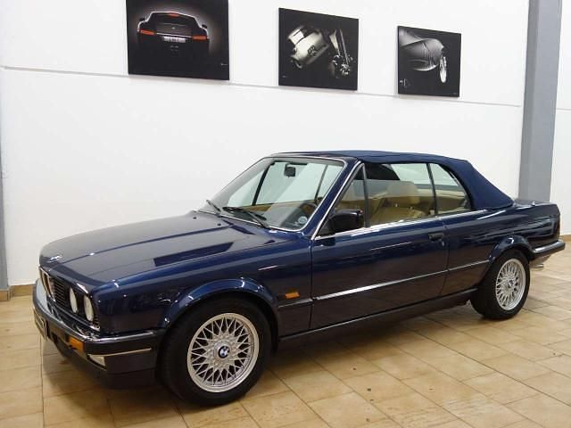 Usata BMW 320 126 CV (92 kW) 1988 Blu Cabrio