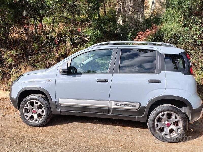 Usata Fiat Panda Cross Cross 85 CV (62 kW) 2020 Grigio Utilitaria
