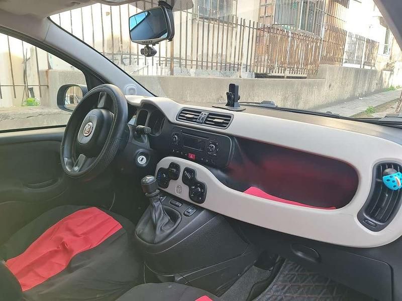 Usata Fiat Panda Pop 69 CV (50 kW) 2014 Utilitaria