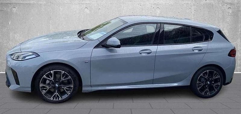 Usata BMW 120 M Sport 170 CV (125 kW) 2025 Grigio Utilitaria