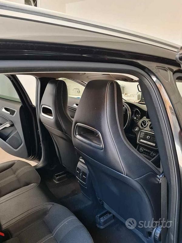 Usata Mercedes GLA200 2018 Nero SUV