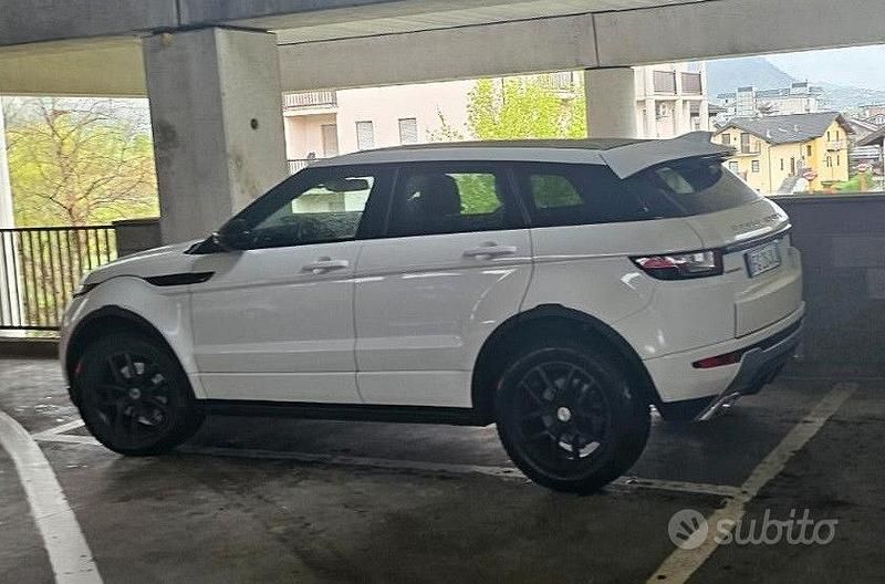 Usata Land Rover Range Rover evoque 150 CV (110 kW) 2017 Bianco SUV