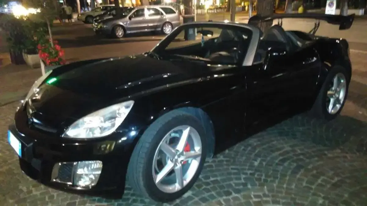 Usata Opel GT 264 CV (194 kW) 2007 Cabrio