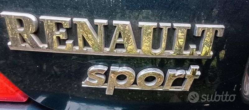 Usata Renault Clio II 168 CV (123 kW) 2002 Verde Utilitaria