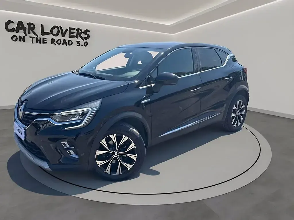 Begagnad Renault Captur Intens 140 HK (102 kW) 2023 SUV