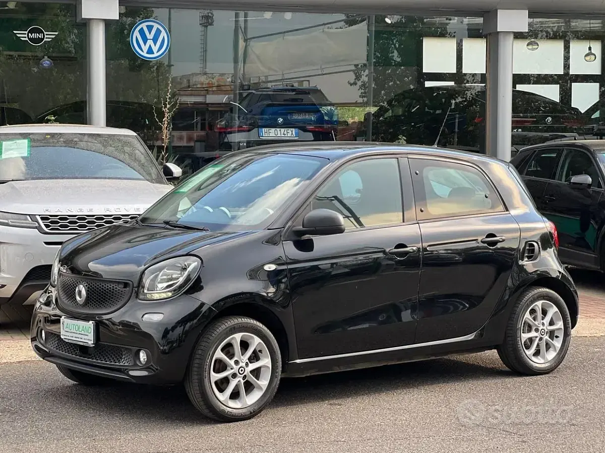 Usata Smart ForFour Passion 71 CV (52 kW) 2018 Nero Utilitaria