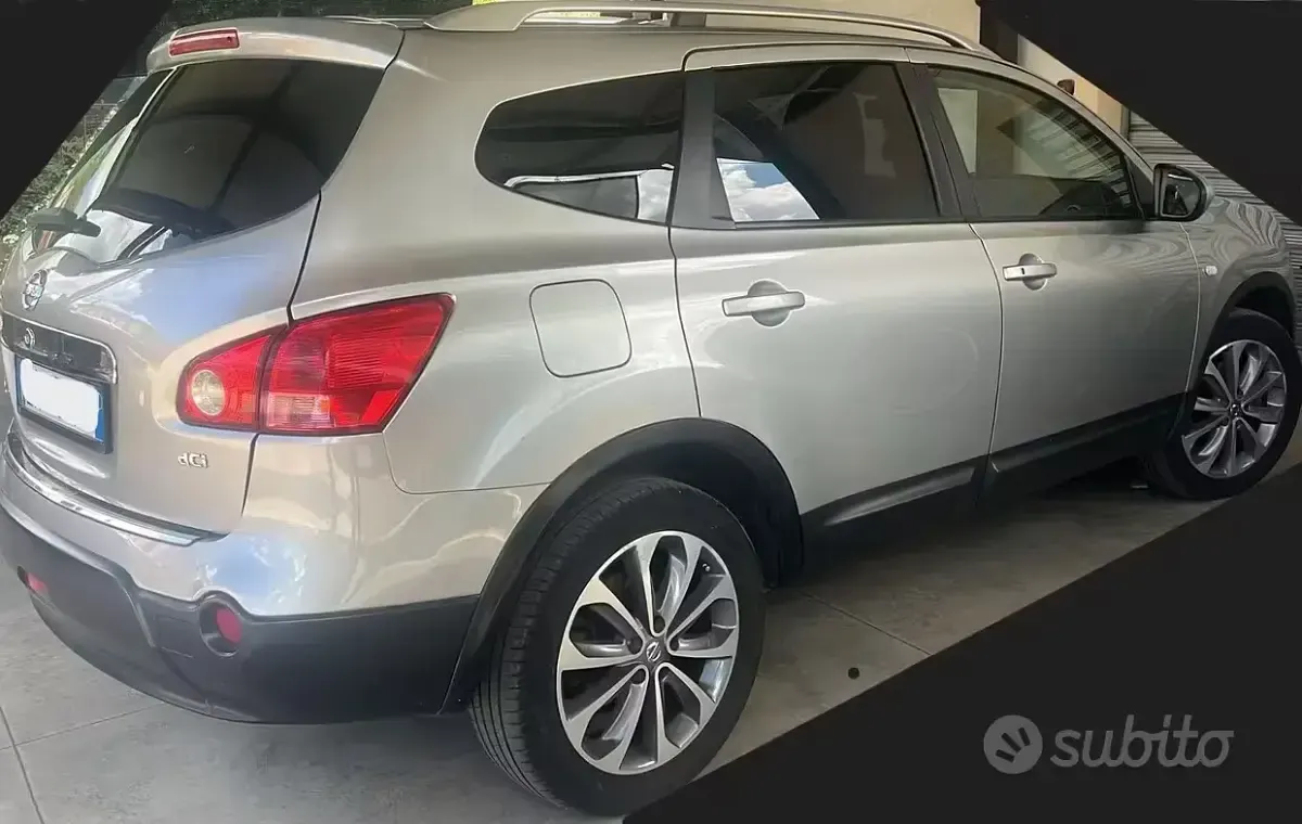 Usata Nissan Qashqai +2 150 CV (110 kW) 2010 Grigio SUV