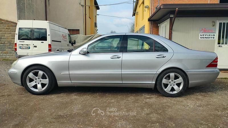 Usata Mercedes S320 224 CV (164 kW) 2001 Giallo Berlina