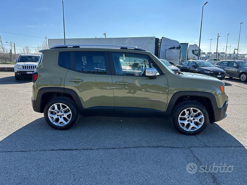 Usata Jeep Renegade Limited 140 CV (102 kW) 2015 Verde SUV