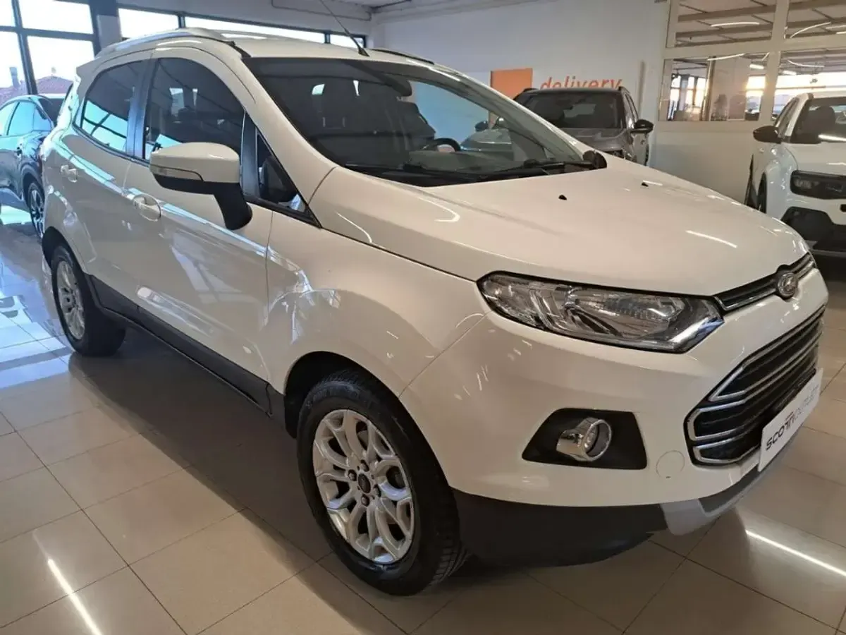 Usata Ford Ecosport Titanium 125 CV (91 kW) 2017 Azzurro cristal met SUV