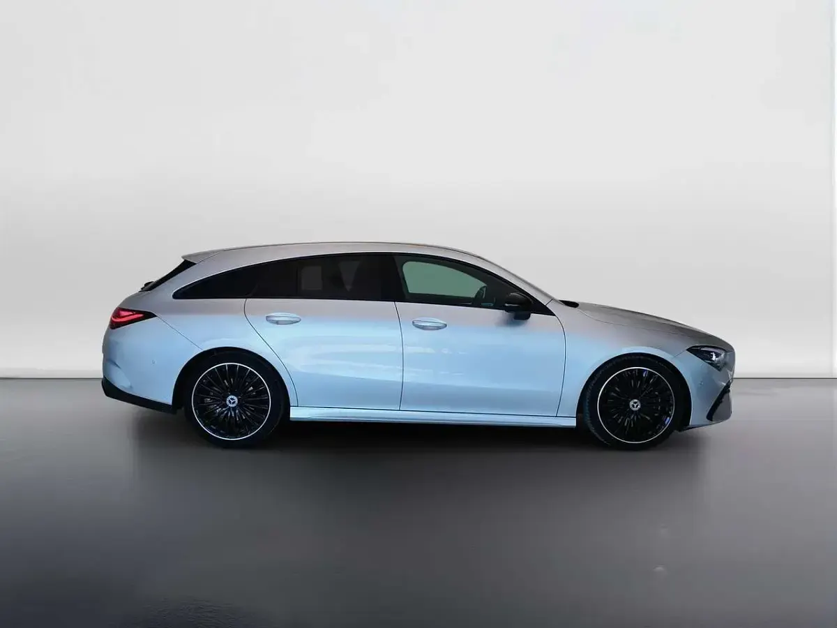 Usata Mercedes CLA200 Advanced Plus 150 CV (110 kW) 2023 Argento iridio Coupé