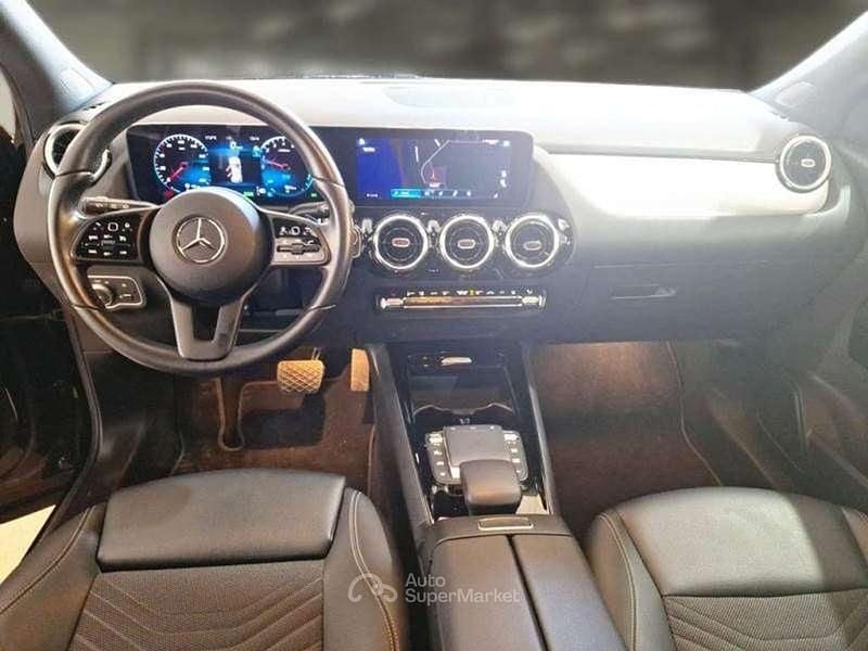 Usata Mercedes GLA250 Business 160 CV (117 kW) 2022 Nero SUV