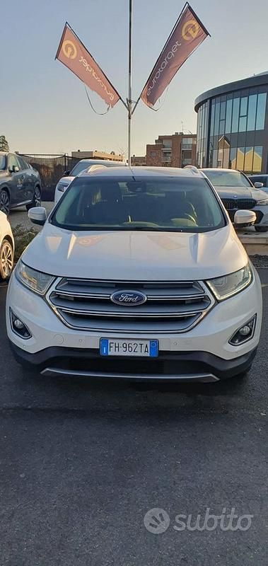 Usata Ford Edge Titanium 210 CV (154 kW) 2017 Grigio SUV