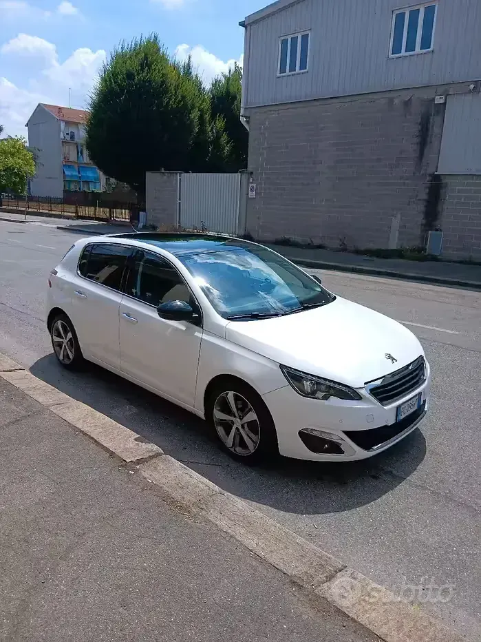 Usata Peugeot 308 Allure 120 CV (88 kW) 2016 Berlina