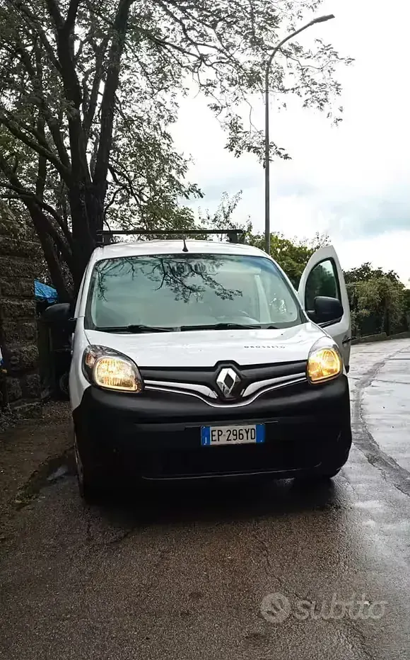 Usata Renault Kangoo 90 CV (66 kW) 2013 Bianco Monovolume