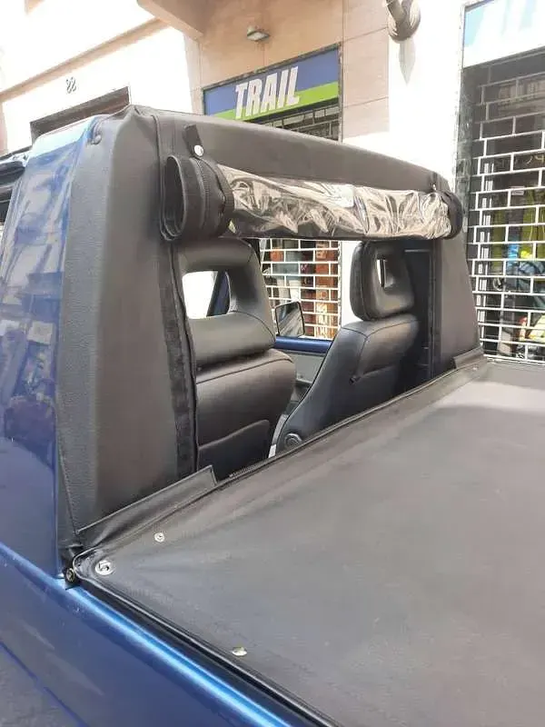 Usata Mitsubishi Pajero Top 95 CV (69 kW) 1990 Blu/azzurro SUV