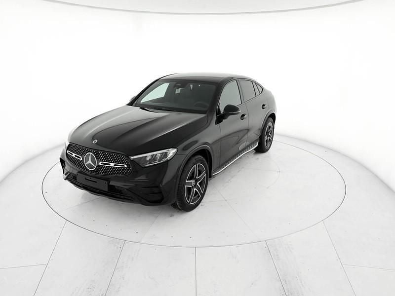 Nuova Mercedes GLC300 Advanced 269 CV (197 kW) 2026 Nero Coupé