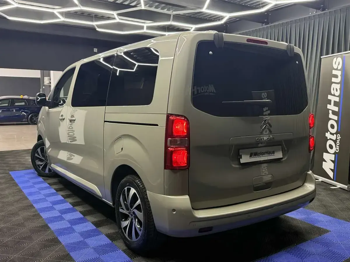Usata Citroën Spacetourer 177 CV (130 kW) 2020 Grigio Monovolume