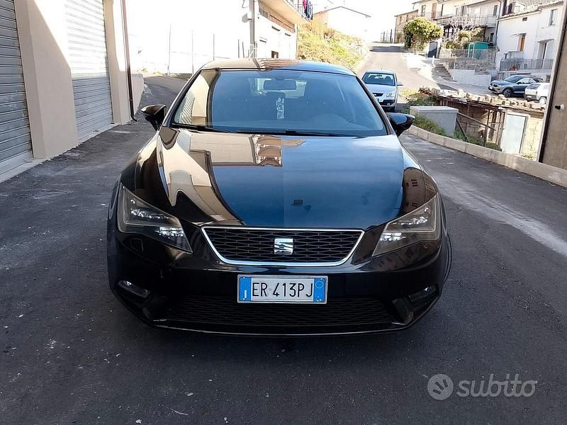 Nero Usata 2013 Seat Leon Tre volumi | 5000 € (Ottimo prezzo) - Immagine 1/4