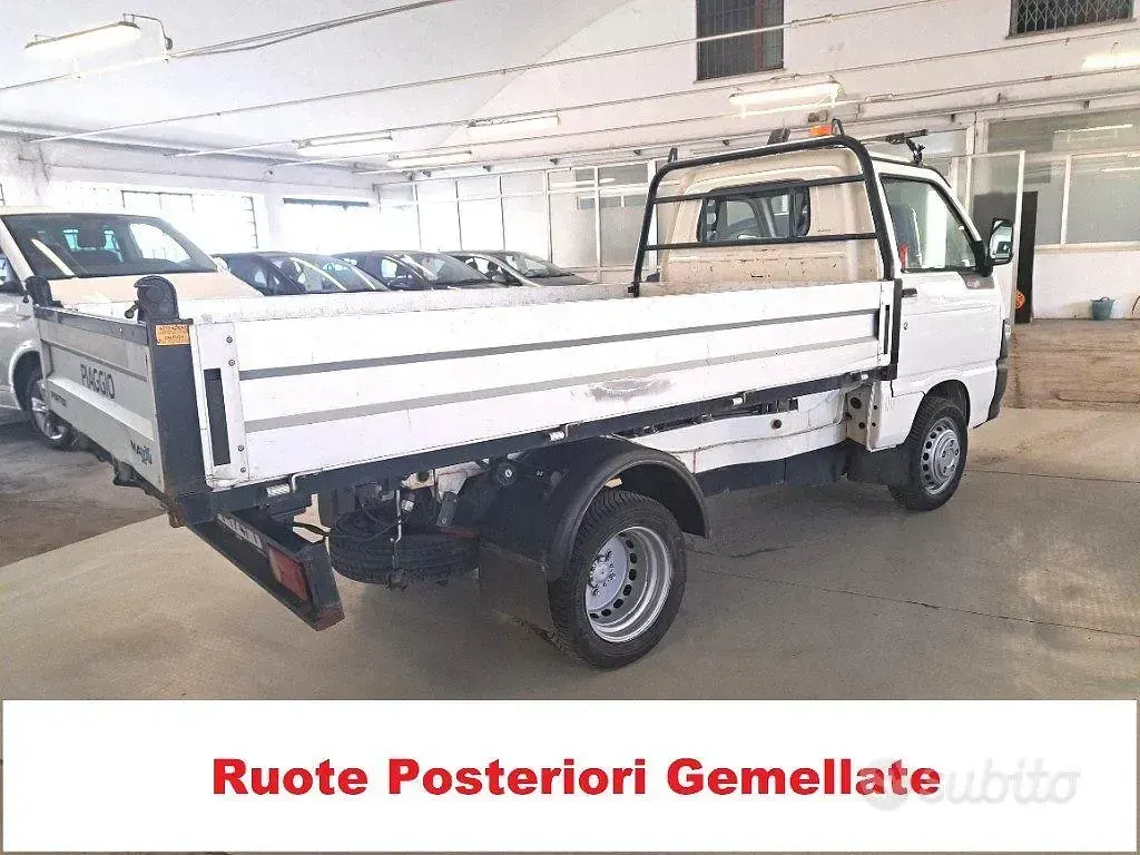 Usata Piaggio Porter 83 CV (61 kW) 2019 Bianco Utilitaria