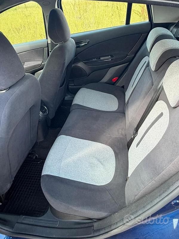 Usata Fiat Bravo 120 CV (88 kW) 2010 Blu Utilitaria