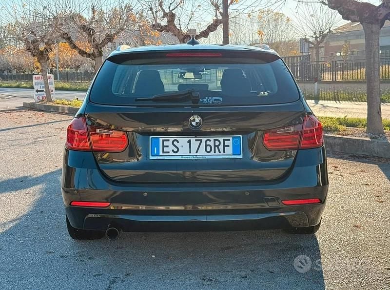 Usata BMW 316 116 CV (85 kW) 2013 Nero Station wagon