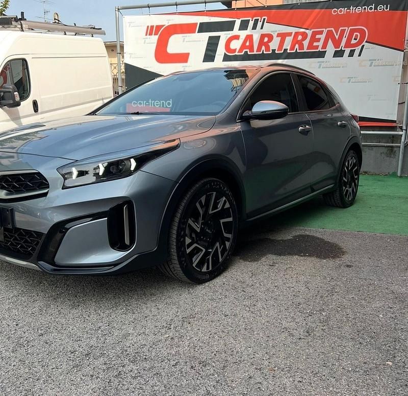 Usata Kia XCeed 135 CV (99 kW) 2022 Grigio SUV