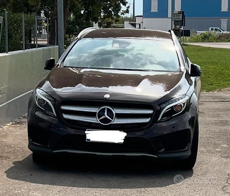 Usata Mercedes GLA200 2016 Marrone SUV