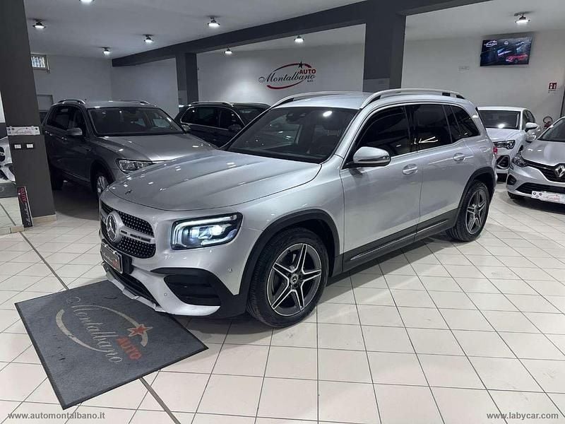 Usata Mercedes GLB180 Premium 163 CV (119 kW) 2020 Argento SUV