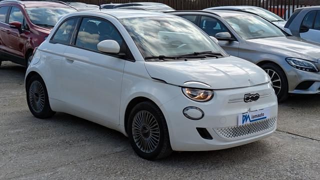 Usata Fiat 500e 86 kW (118 CV) 2021 Bianco Utilitaria
