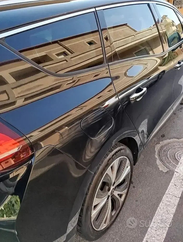 Usata Renault Grand Scénic IV Zen 110 CV (80 kW) 2017 Nero Monovolume