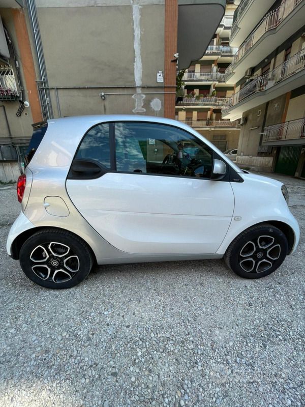 Usata Smart ForTwo Coupé 71 CV (52 kW) 2019 Bianco Coupé